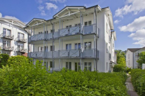 Villa Buskam FeWo 30 Balkon, Sauna- u Schwimmbadnutzung